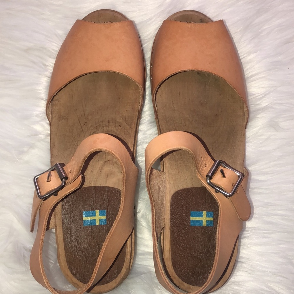 MIA clogs. Size 38. Color=Natural. - Picture 3 of 14